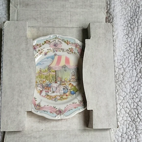 Vintage Royal Doulton Brambly Hedge - The Wedding - Jill Barklem 1987 Plate